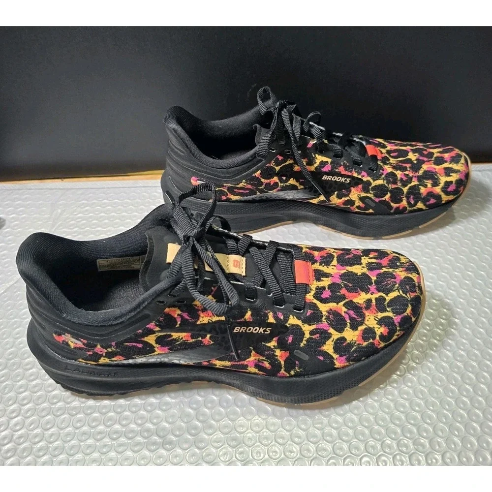 Brooks Womens Launch 9 Running Shoes 6.5 Leopard Print